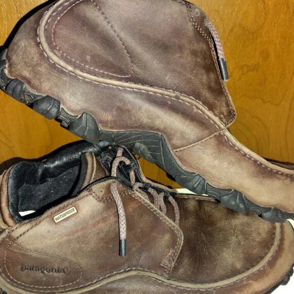 Men's Patagonia Vibram Waterproof Outdoor Lace Up Shoes Men's Size 7.5 Outdoor. - Picture 1 of 8